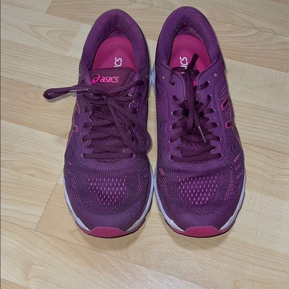 Asics Shoes - ASICS Gel Kayano 24 size 10